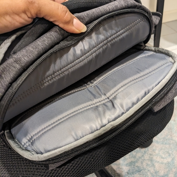 Backpack - Picture 6 of 14